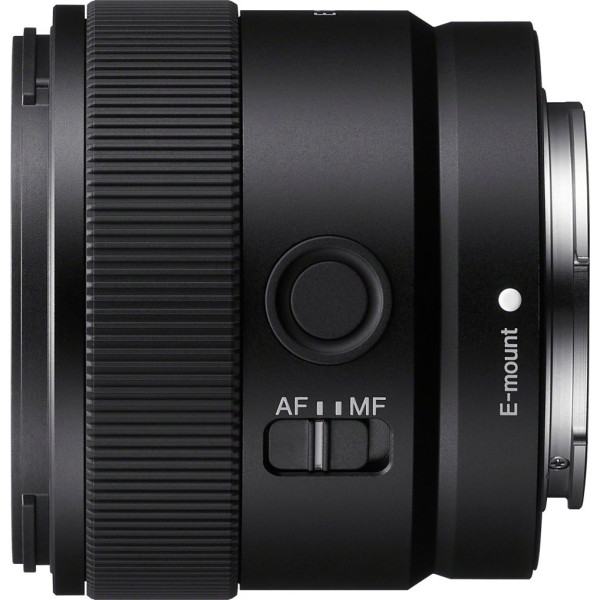 Sony - E 11mm F1.8 APS-C ultra-wide-angle prime lens - Black| Mirrorless Lens