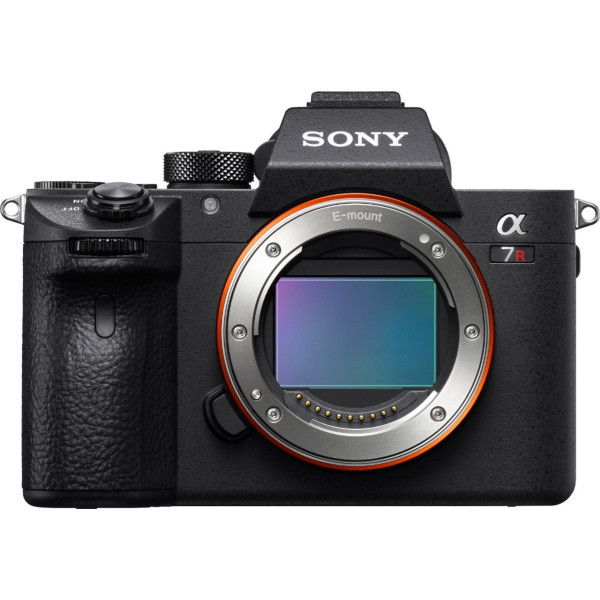 Sony - Alpha 7R III Full-frame Interchangeable Lens 42.4 MP Mirrorless Camera - Body Only - Black